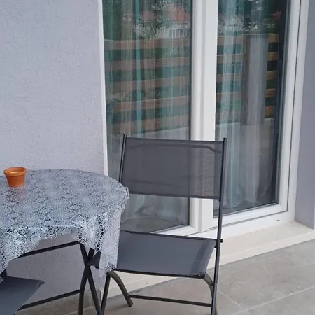 Freeme - One Bedroom With Balcony And Sea View Daire Lumbarda