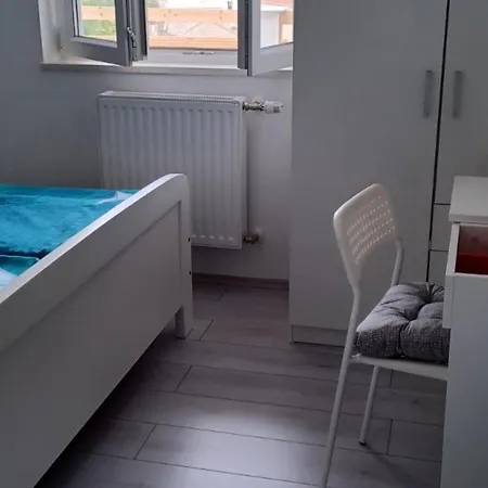 Daire Freeme - One Bedroom With Balcony And Sea View