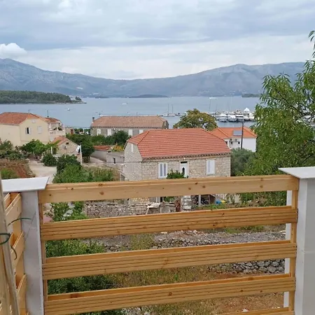 Freeme - One Bedroom With Balcony And Sea View Apartment Lumbarda