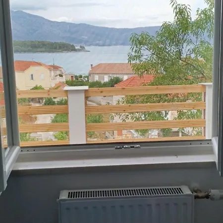 Freeme - One Bedroom With Balcony And Sea View