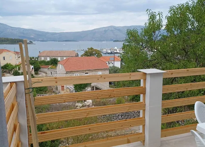 Lejlighed Freeme - One Bedroom With Balcony And Sea View
