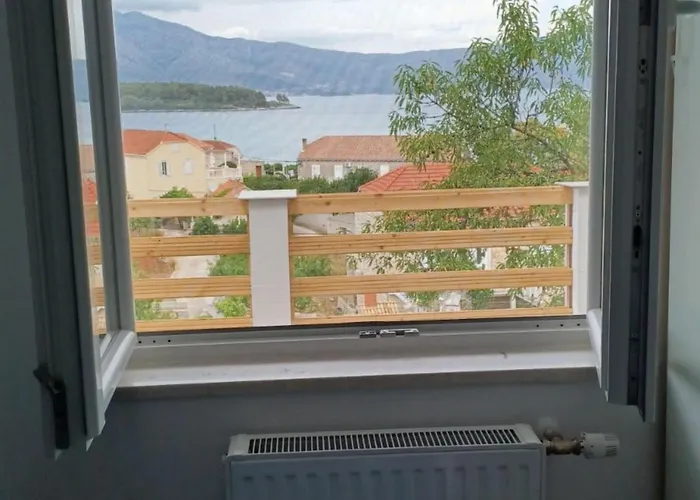 Freeme - One Bedroom With Balcony And Sea View