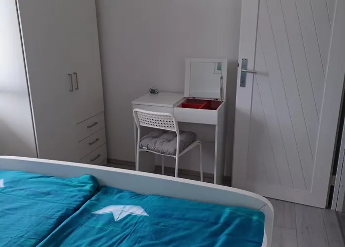 Freeme - One Bedroom With Balcony And Sea View *